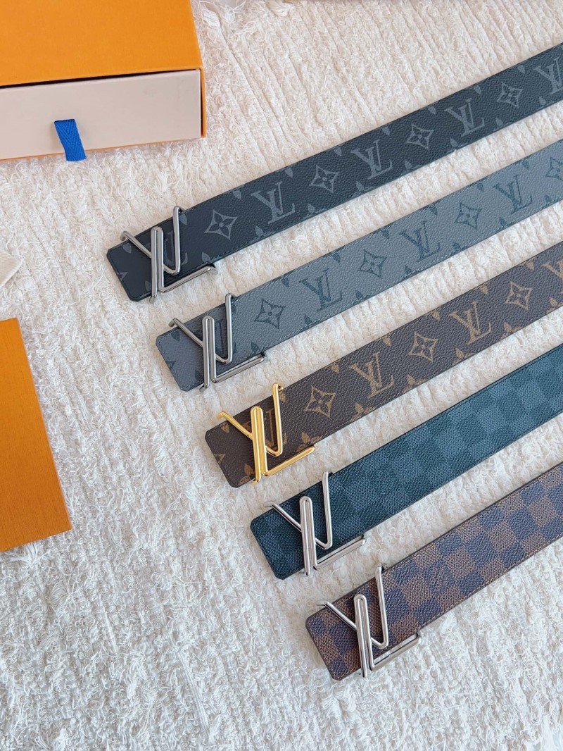 l0vis Vvtt0n belts